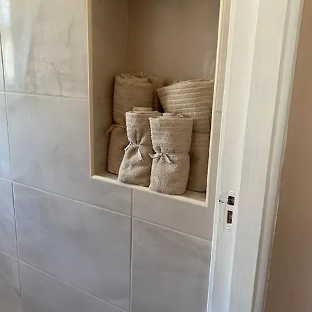 Carratraw House Self Catering Apartment