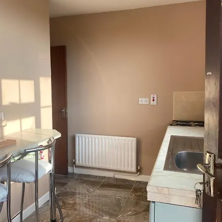 Carratraw House Self Catering Apartment Butlersbridge